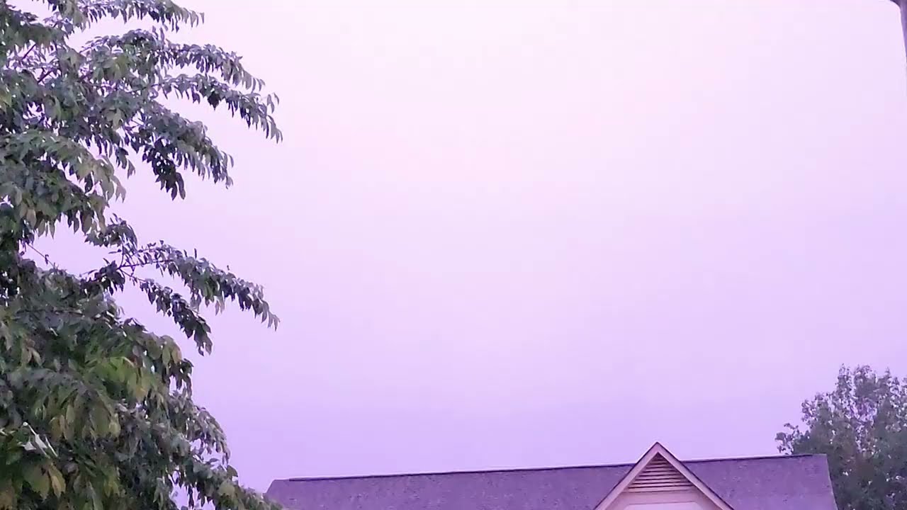 Huge Overnight Severe Thunderstorm With Extreme Cracking Thunder + Scary Lightning!!  Must See!!!!