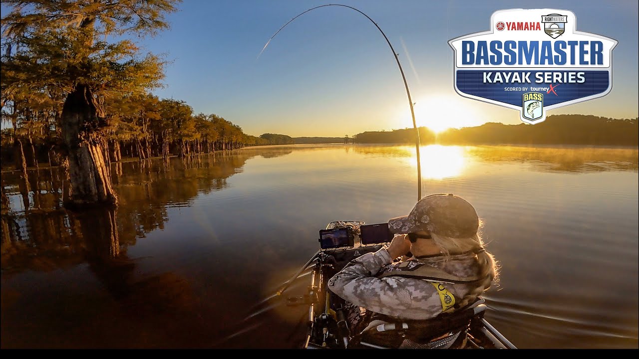 Check Cashin' At The Epic Bassmaster Tournament Finale!