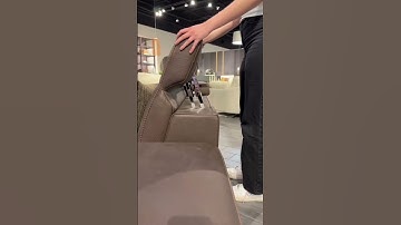 Denny corner #sectionalsofa with peninsula & adjustable headrests friom Gamma Arredamenti ✨