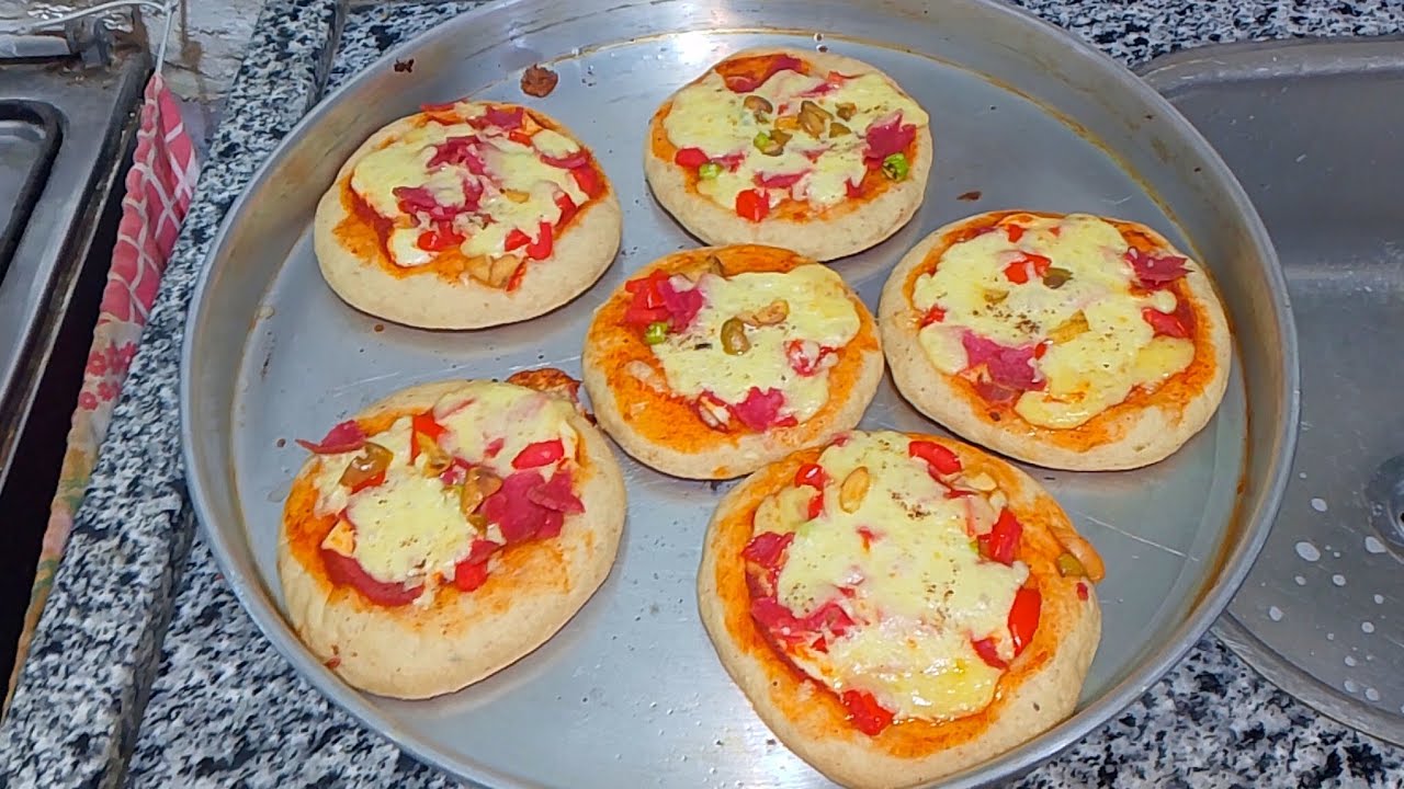 جوع آخر الليل 🍕 إعادة تدوير من بواقي سندويشات المدرسة باحلي حشوه لميني البيتزا يلا دفي البيت 