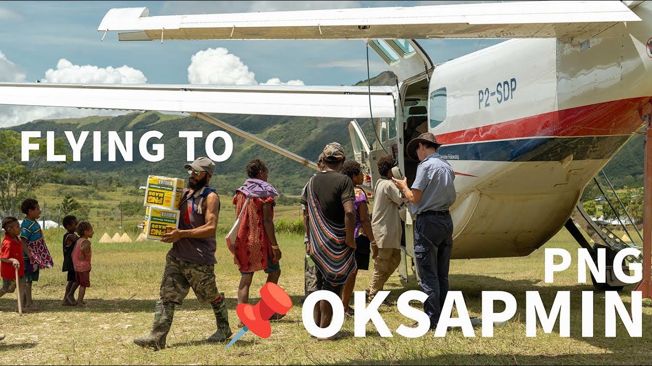 LANDING On Top of a MOUNTAIN - Delivering 1000kg of FOOD To Remote PNG!