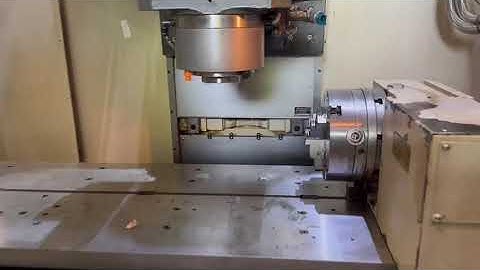 Leadwell V40 VMC with FANUC OiMC
