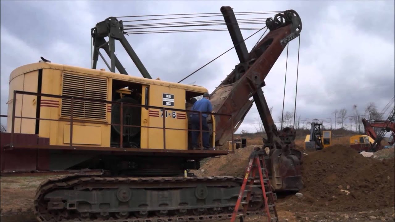 Bucyrus-Erie 71B Debut
