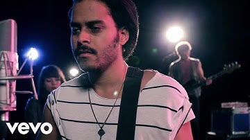 Twin Shadow - Forget (4AD Session)