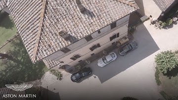 Operate the auto-parking assist features | Aston Martin DB11