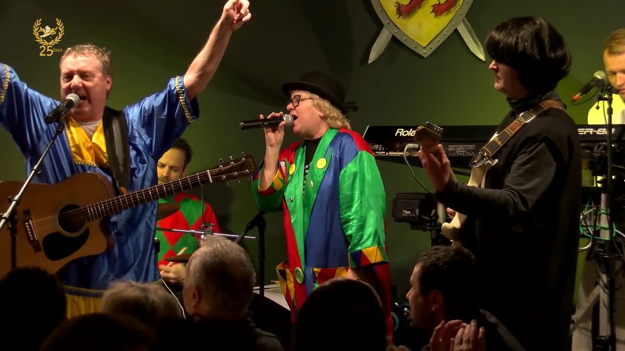 Dief-Flieger e Basler Bänd: "Fotti" am Fliegerli 2018