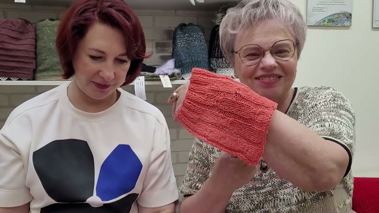 Новинка 2025 года – ANANAS, пайетки (Paillettes), Norma и FaM 284 от Lang Yarns