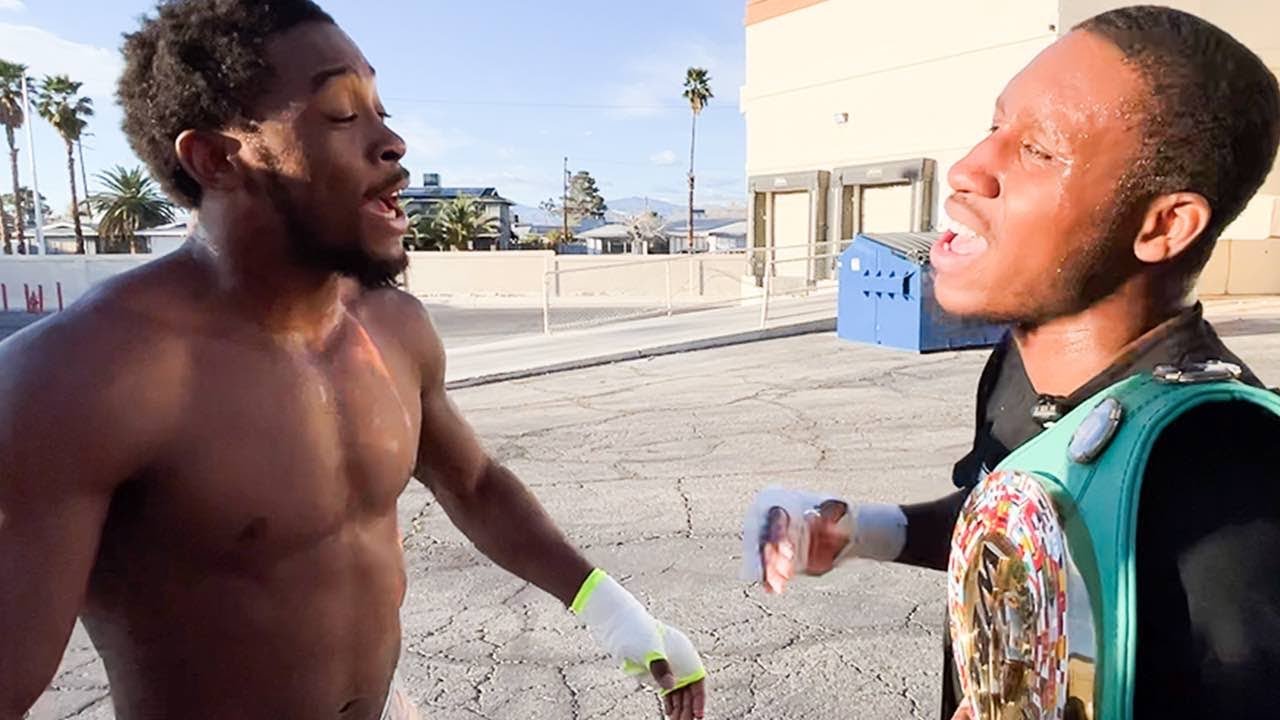 Кейшон Дэвис спорил с Брюсом Кэррингтоном по поводу своего увольнения, прежде чем помириться.