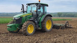 Tractor-vlog-JohnDeere5100M-discgd-3,3 de Mat Craiova-La discuit pentru porumbul din anul 2026 ep5 Tractor-vlog-JohnDeere5100M-discgd-3,3 de Mat Craiova-La discuit pentru porumbul din anul 2026 ep5