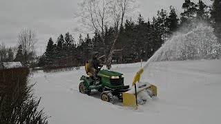 John Deere X738 Snowblower vs Fresh Snowfall
