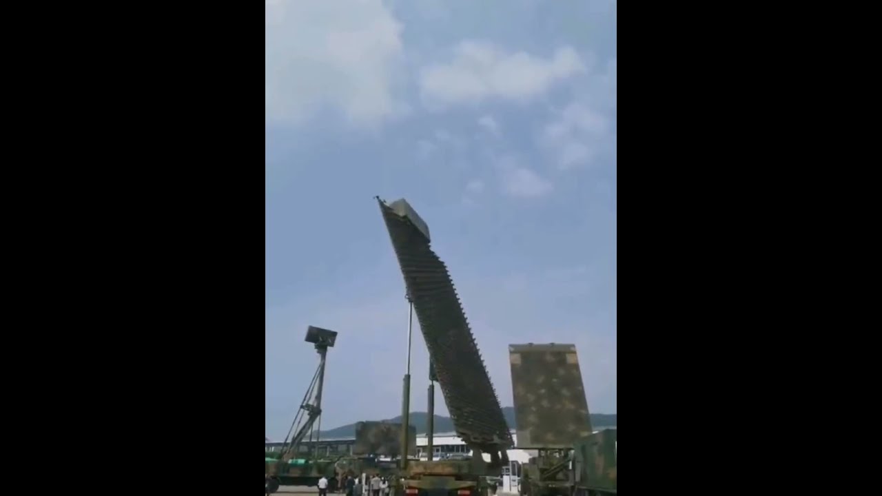 رادار جستجو YLC-8B  چینیها در نمایشگاه  ژوها2021 این  رادار یو اچ اف دارای برد 550 کیلومتر است