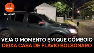 Assista ao momento em que comboio deixa casa de Flávio Bolsonaro