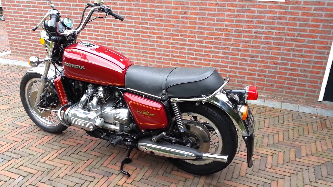 GL1000 K2 1977 - YouTube