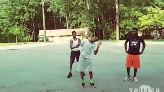 Celebrity Pull up hop out by -Willtharapper Wealth