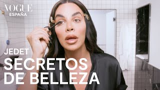 Jedet: maquillaje para el día a día de inspiración 90s | Secretos de Belleza | VOGUE España