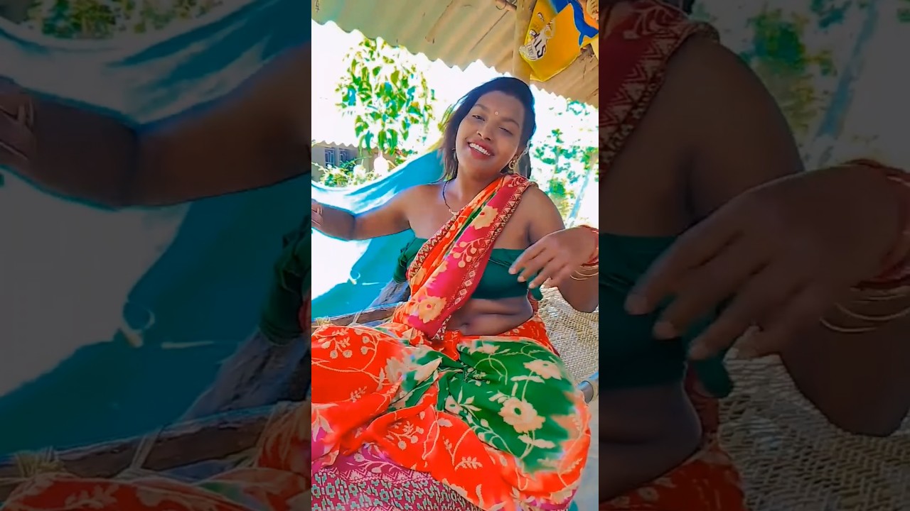 A disabled duckling helps his cat friend 🐥 gr10
