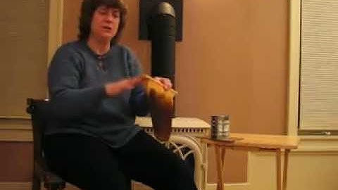 HOW TO GET BEES (THE RIGHT BEES) FOR YOUR TOP BAR HIVE