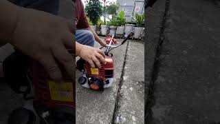 Cách khởi động máy cắt cỏ chạy xăng dễ làm nhất