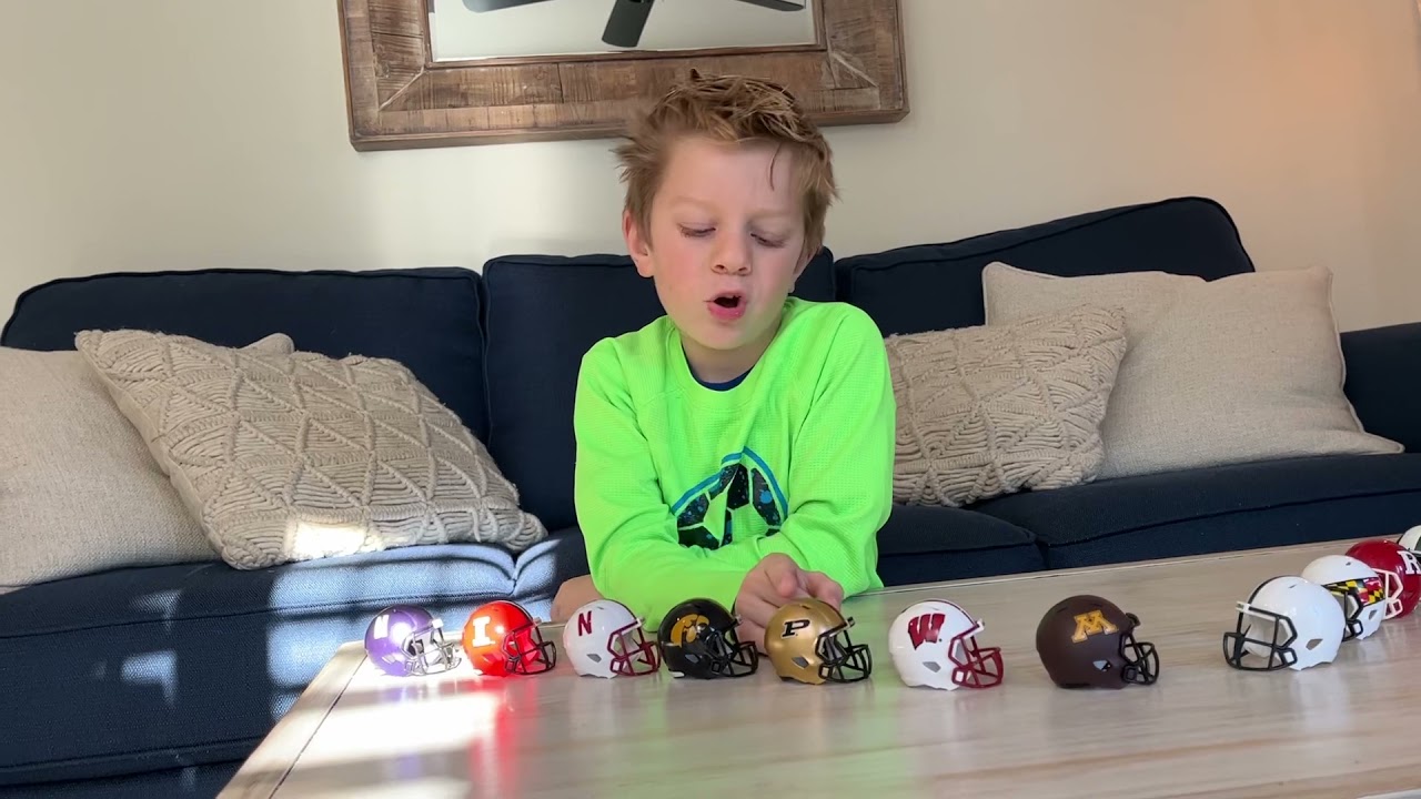 Ranking the Big 10 teams college football minihelmets Penn state