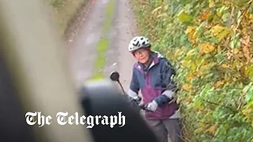 Cyclist refuses to make way for HGV on narrow country lane
