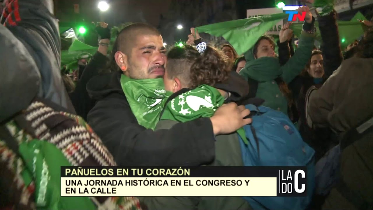 La noche de los pañuelos: Jornada histórica en el Congreso