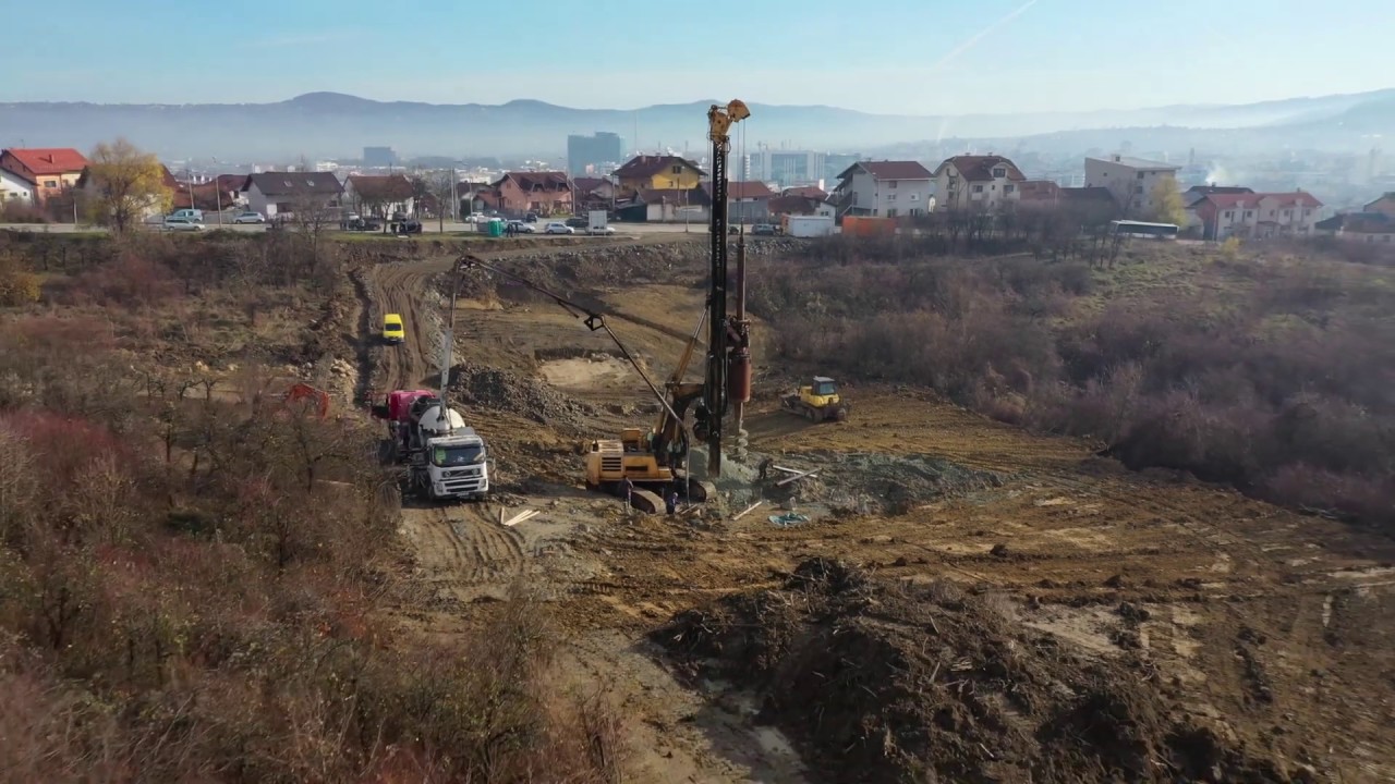 Pobijeni prvi šipovi za vijadukt na Paprikovcu