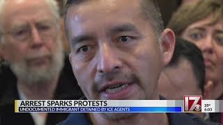 Police detain 20+ as ICE van surrounded by crowd in Morrisville