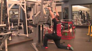 1/2 kneeling cable pulldown