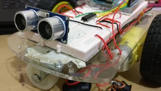 Skippy - obstacle avoidance robot made
