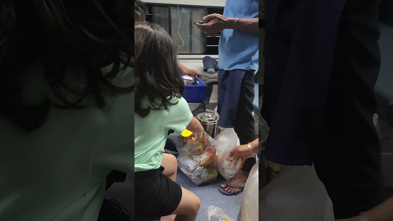 argument # railway staff# they try their best# satisfied the little 