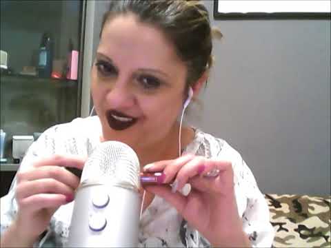 ASMR  Whispered Show&tell  request italian