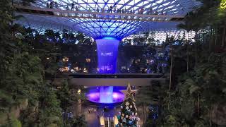 2020-01-01 Changi Airport Jewel 新加坡机场的“星耀樟宜” [1080p] 08