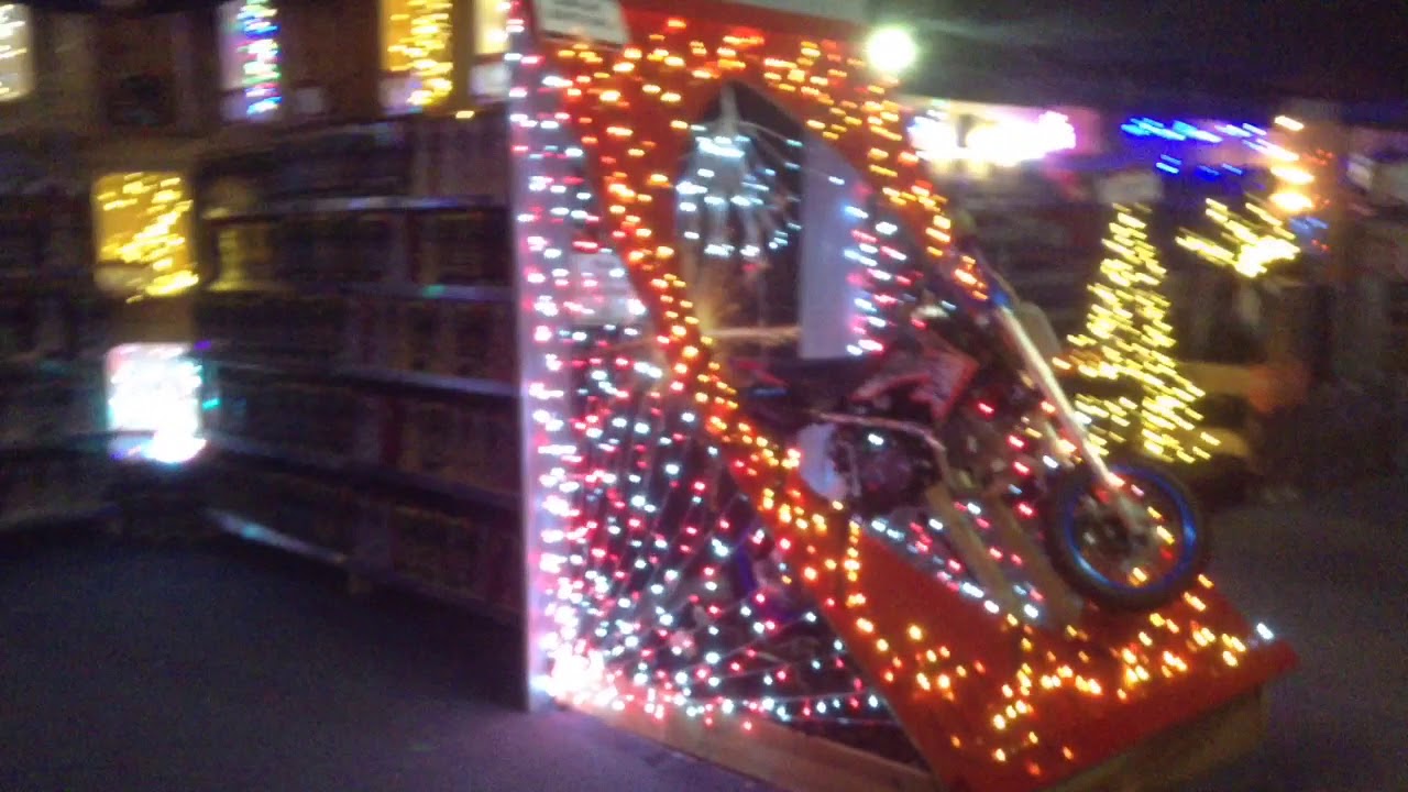 Christmas display Brigg garden centre YouTube