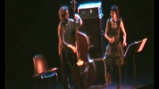 Video thumbnail of "Petra Magoni & Ferruccio Spinetti in Sei forte Papà"