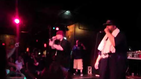 Vinnie Paz - "End Of Days"  Live @ The Met, Pawtucket, RI 07/21/2011