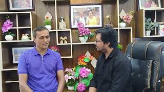 গলায় ব্যথা, কানে ব্যথা পরীক্ষা করে দেখা গেল রোগীটির styloid process টি বড় হয়ে গেছে |