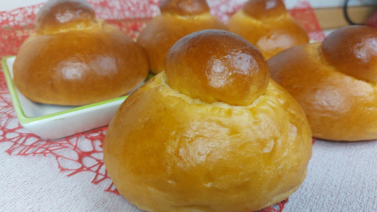 Brioche col tuppo siciliane sofficissime come quelle del bar