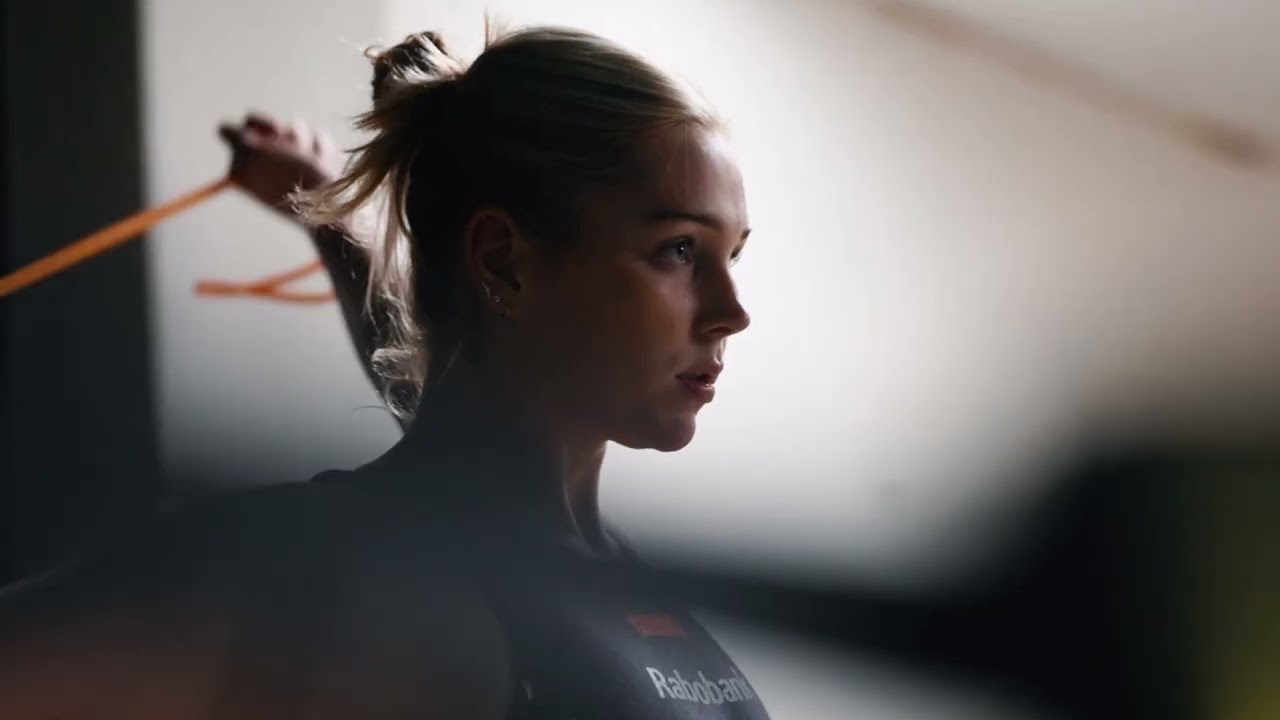 Achter de schermen bij de TeamNL waterpolodames in Italië! | KNZB