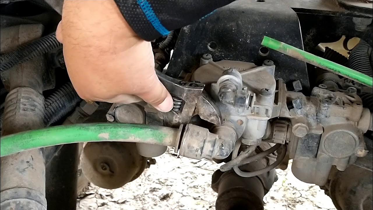 How To Remove/Replace Quick Release Brake Air Valve On Freightliner