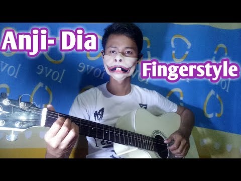 wow-cover-anji--dia-fingerstyle-||-baby-cover