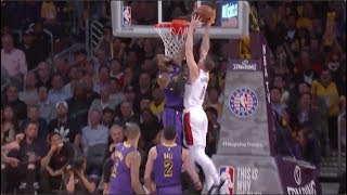 Defense-only highlights from the lakers' win against blazers. not only
did lebron pass wilt on all-time scoring list, but lakers played
stretches...