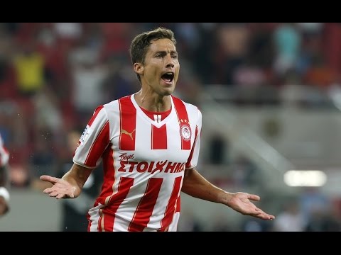 Olympiacos - ''Captain'' David Fuster Torrijos #19