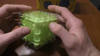 2-in-1 Creative 3D Plastic Cube Maze Piggy Bank  -  GREEN