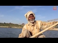 यमुना में नाव चलाने वालों ने सुनाए डकैतों के किस्से | The Lallantop