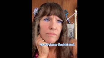 Oracle cards: How to choose the right deck in 2023