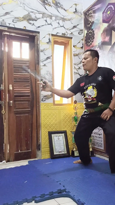 King Kilaban Golok Maenpo Peupeuhan Cagar Pusaka Cikalong Ki Ujo#maenpo