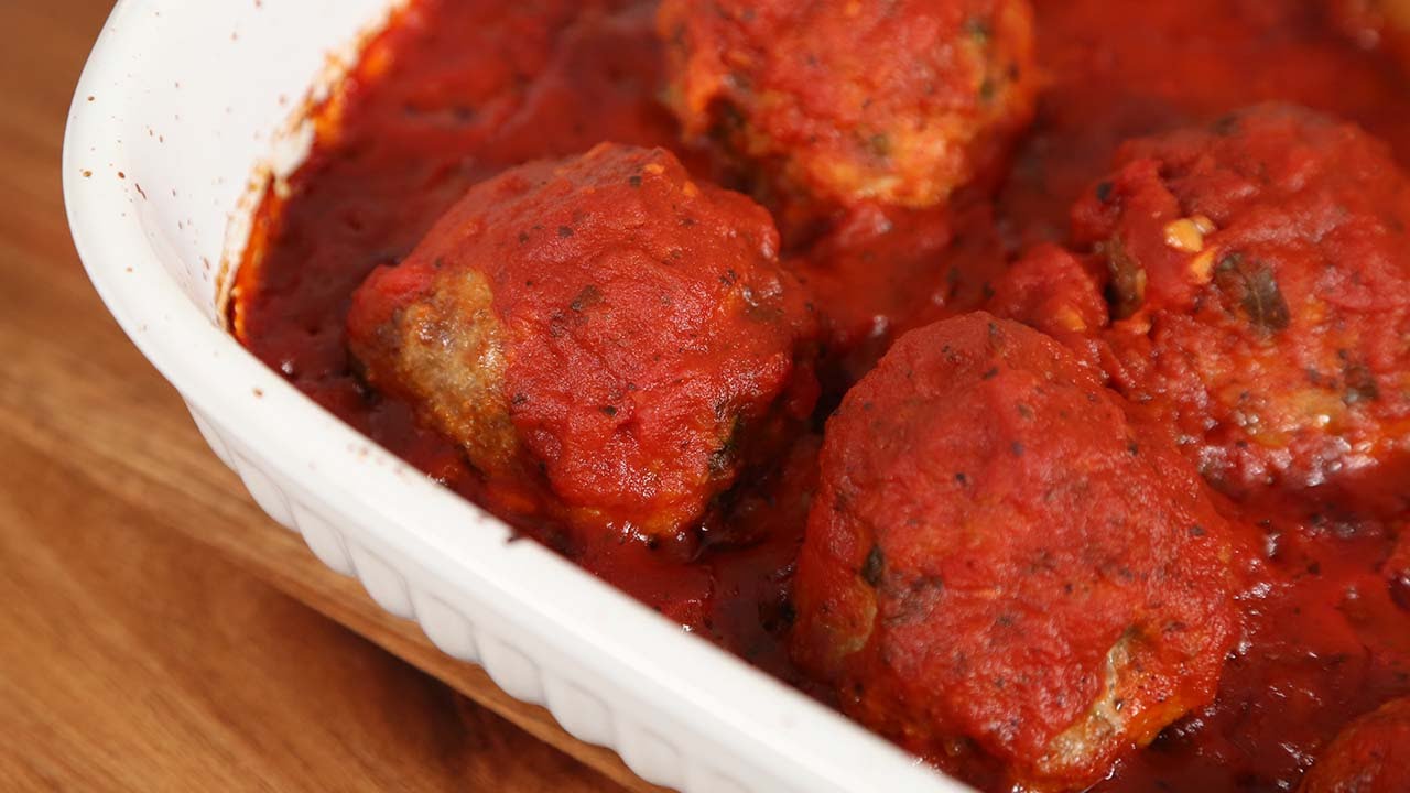 Meatballs 3 Ways | Beef, Turkey & Vegan | The Domestic Geek
