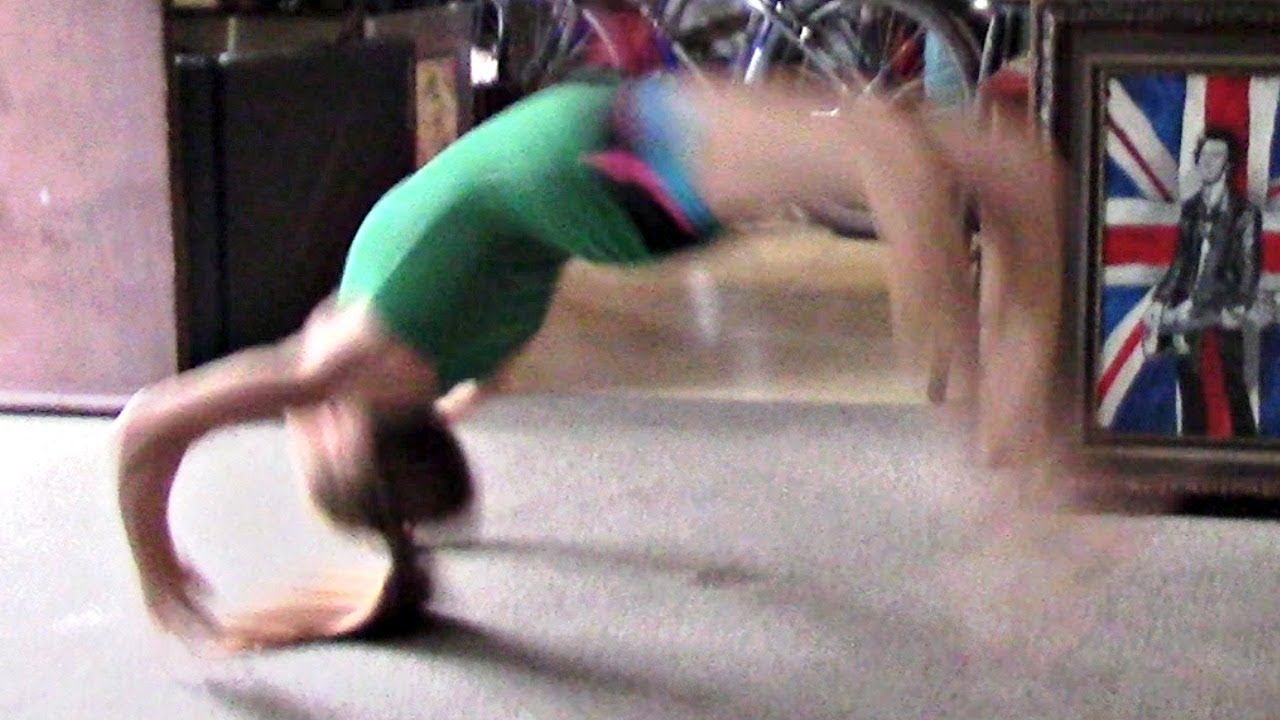 How To Do A Kip Up With Coach Meggin! YouTube