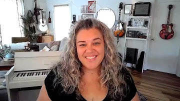 Making the impact she dreamed of!// The Authority Accelerator Program by Sunny Lenarduzzi Review