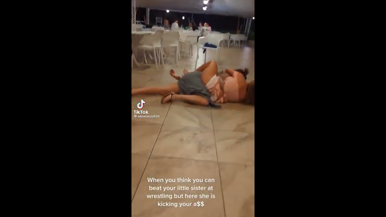 Hood Girl Fight Rolling Ohno Awesome Wtf Shorts Tiktok